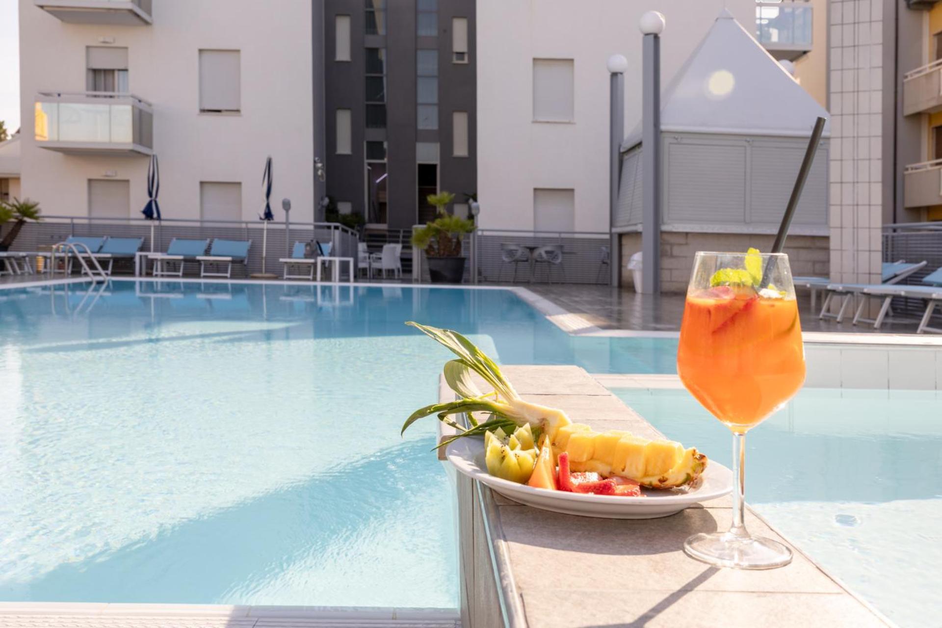 Hotel Bristol Caorle Exterior photo