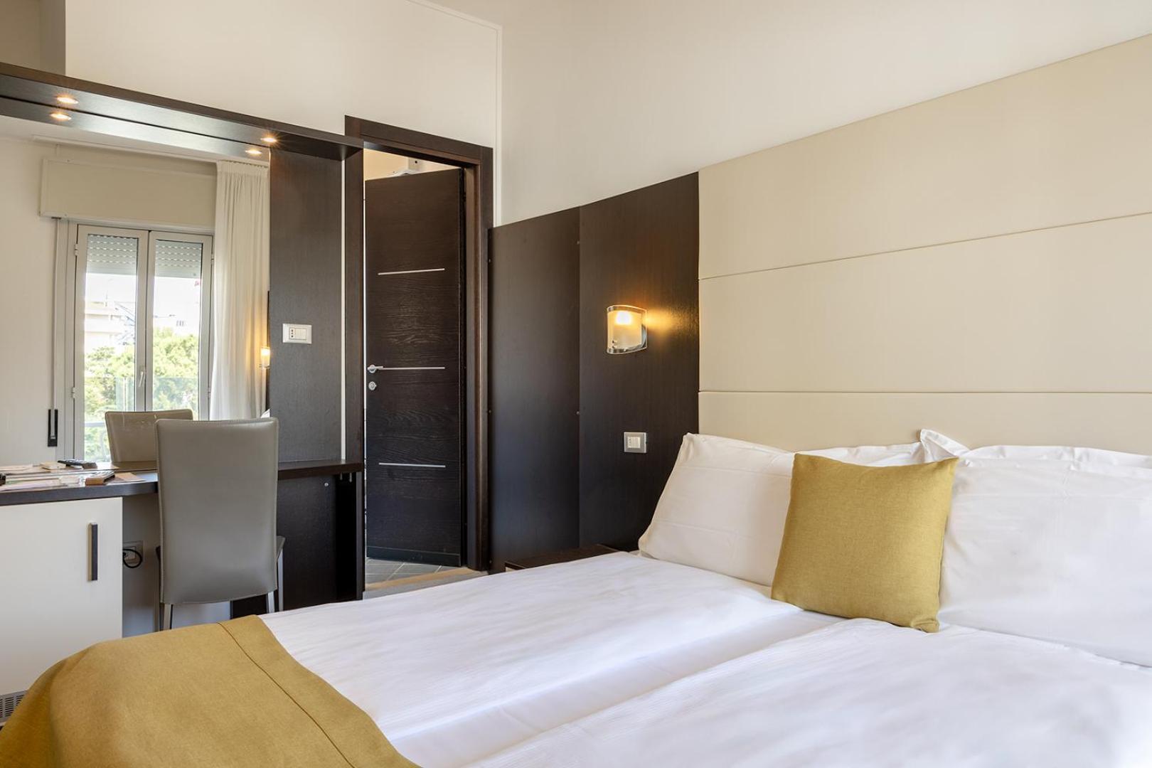 Hotel Bristol Caorle Exterior photo